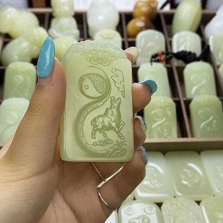 昆仑石双面守护牛