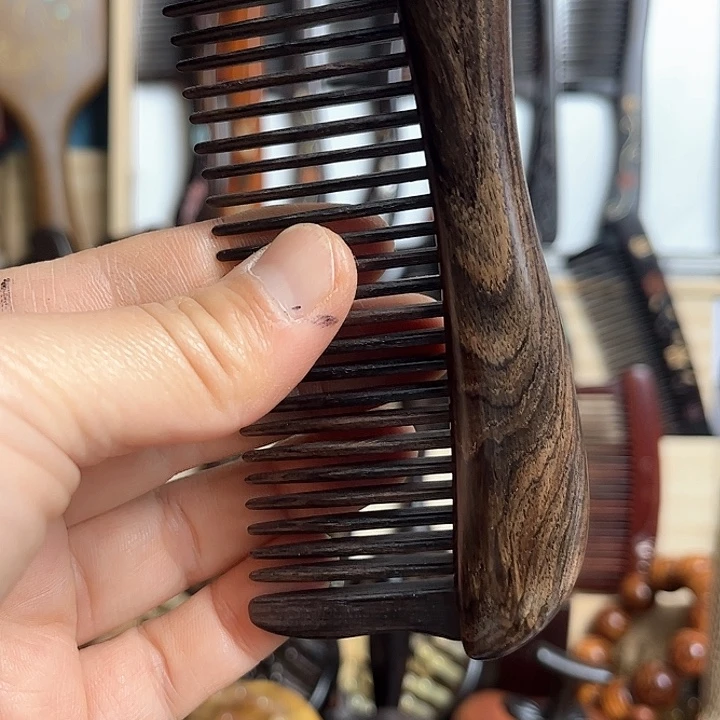 交趾黄檀（大红酸枝）乌木插齿梳子