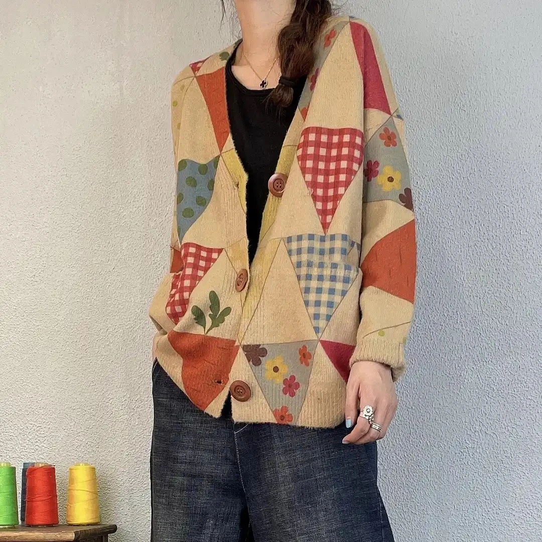 三姐妹服饰气质网红短款时尚休闲百搭复古宽松气质网红短款时尚