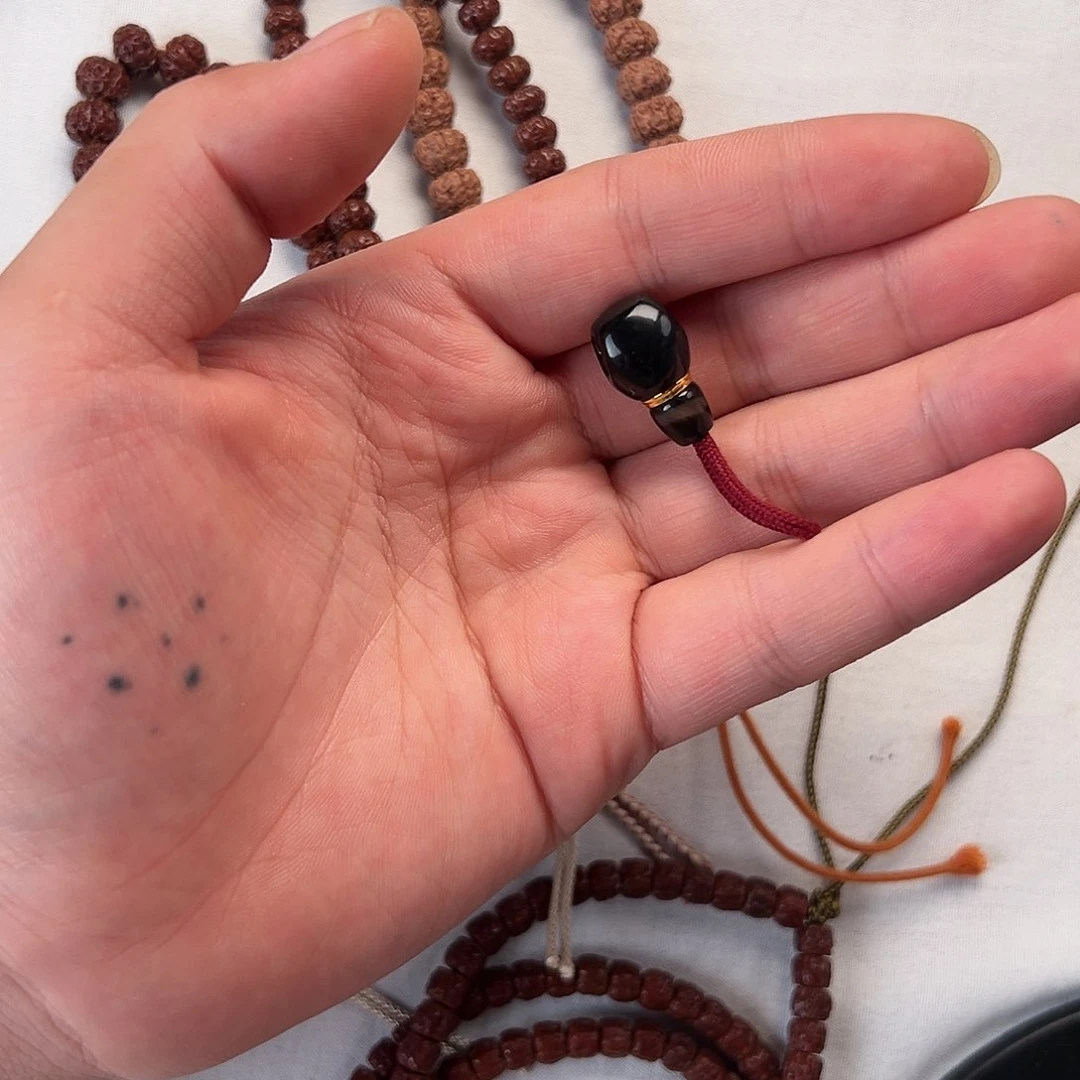 文玩核桃手串阿****u黑金三通 金腰带