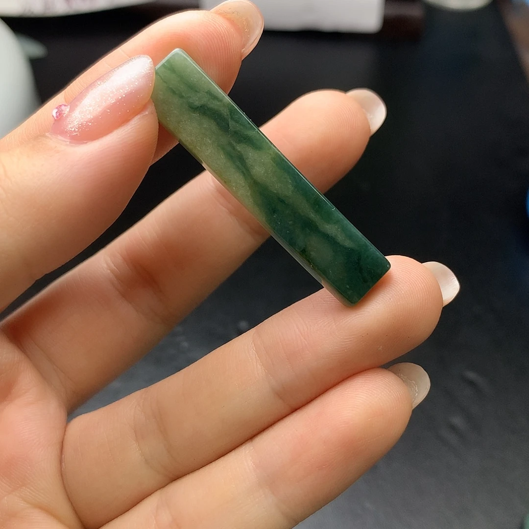 翡翠未镶嵌颈饰翡翠吊坠未镶嵌