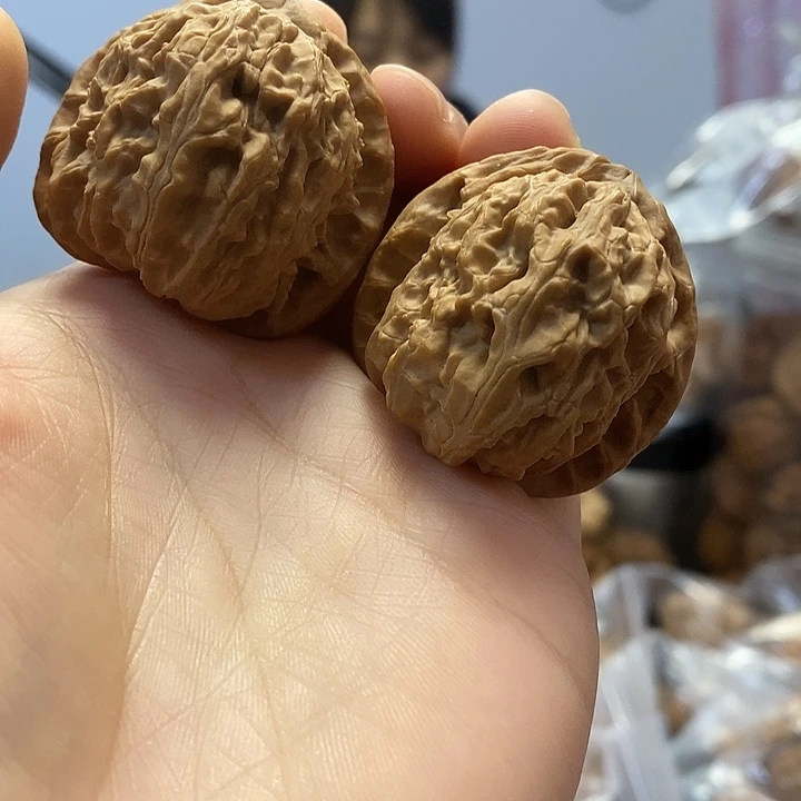 文玩核桃把件39白狮子
