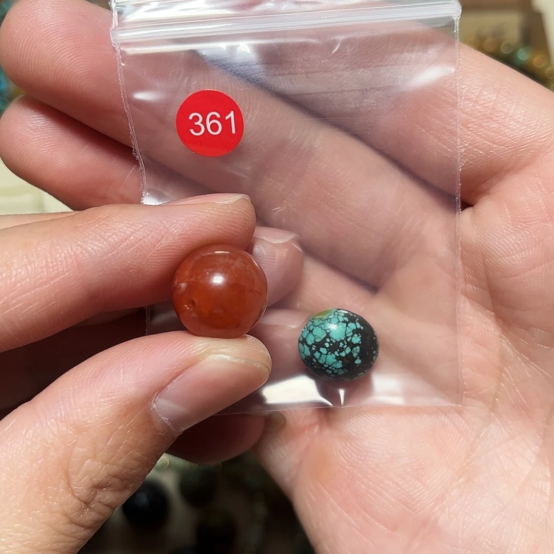 小***禹南红玛瑙未镶嵌珠宝奇石