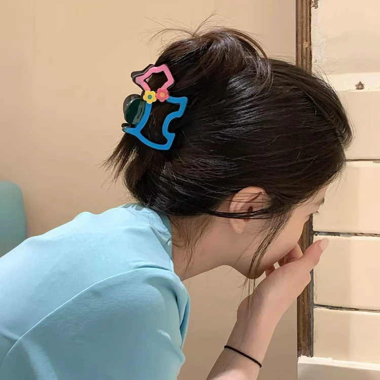 多巴胺撞色花朵小狗抓夹可爱西高地发抓鲨鱼夹半扎盘发后脑勺头饰