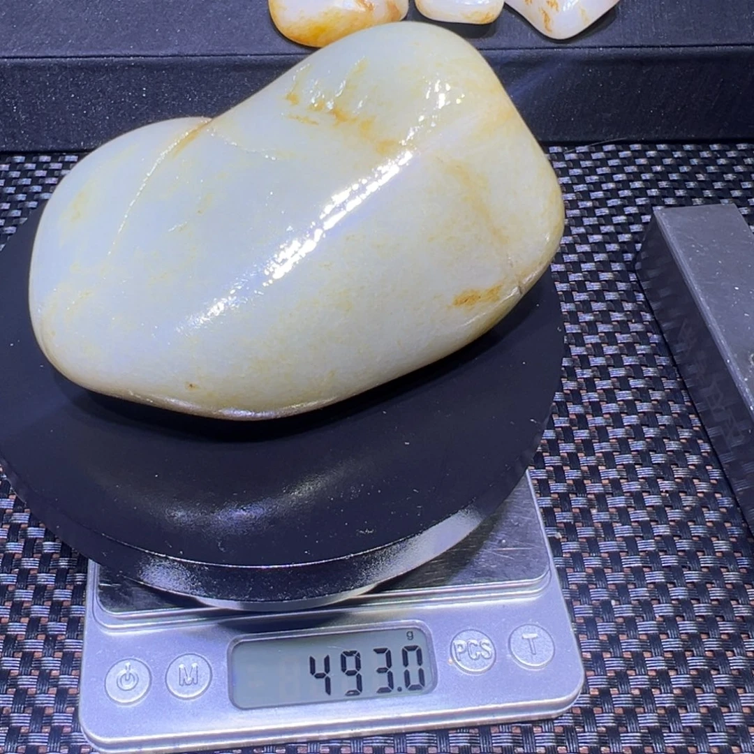 和田玉（子料）未镶嵌吊坠(不含链)493克