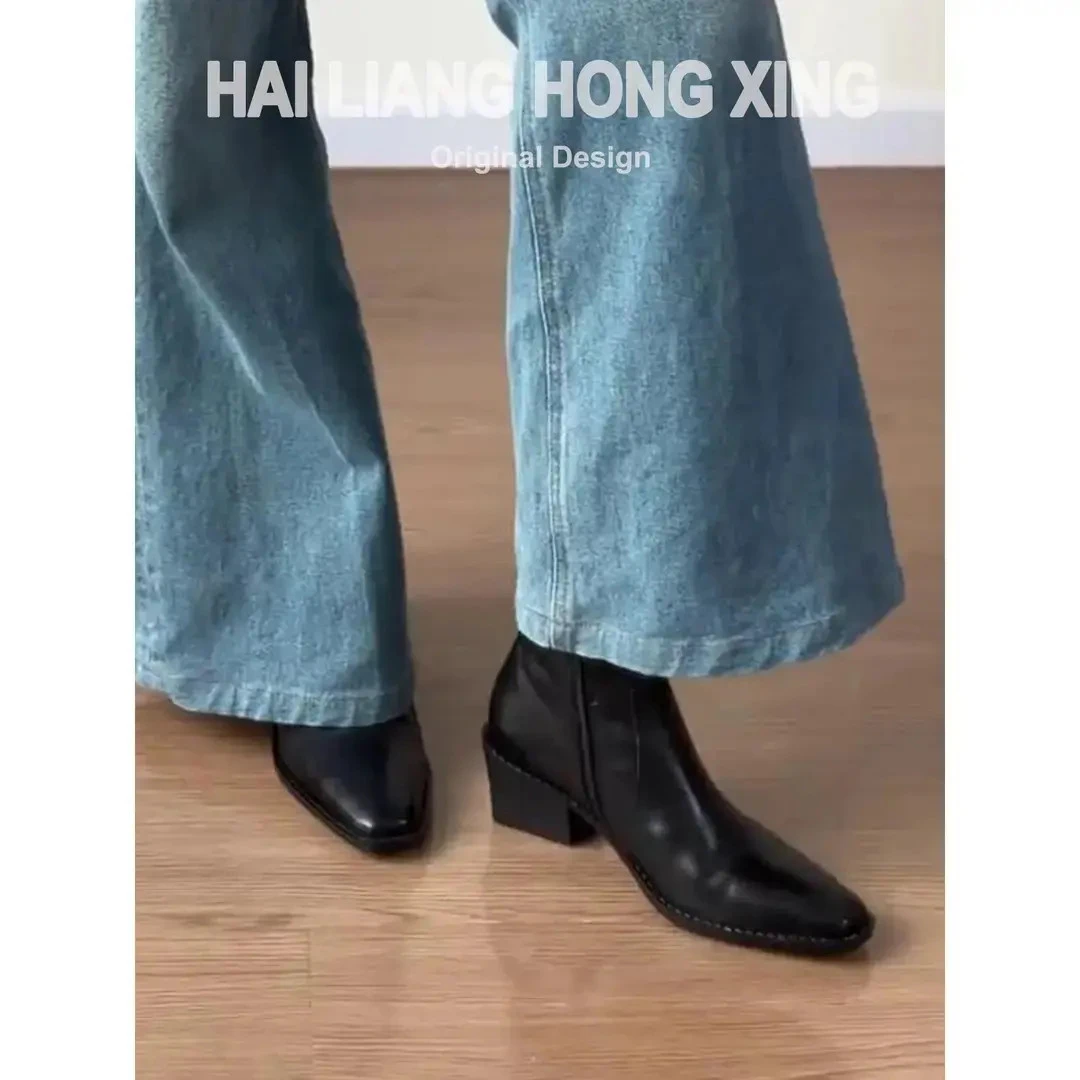 牛仔复古气质粗跟短靴女新款百搭小方头显瘦踝靴切尔西马丁靴百搭