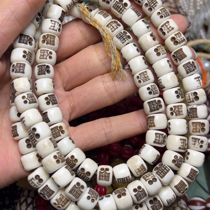 颈饰玻璃7835一条