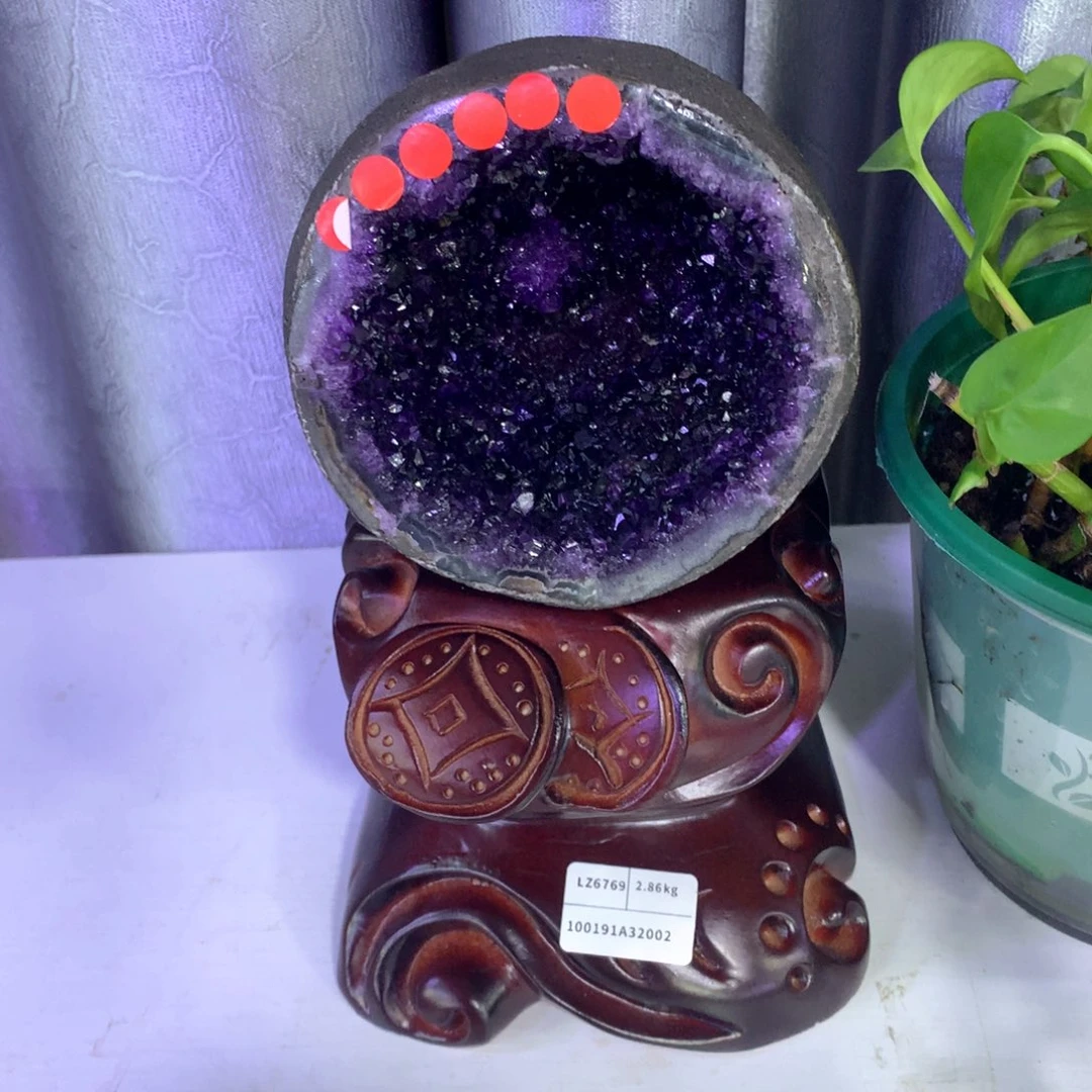 未镶嵌紫晶大型摆件（非配饰）?*Z