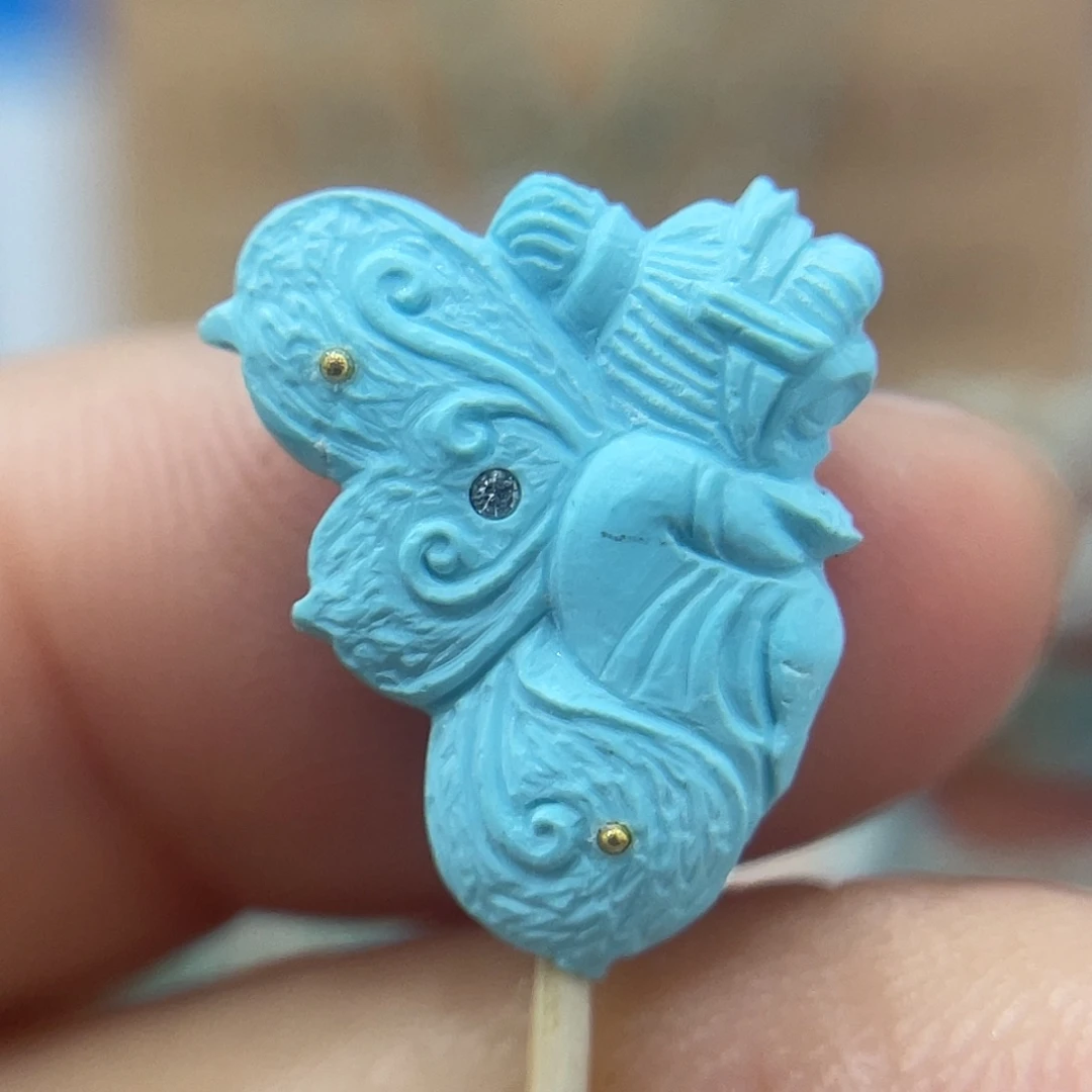 绿松石未镶嵌珠宝奇石