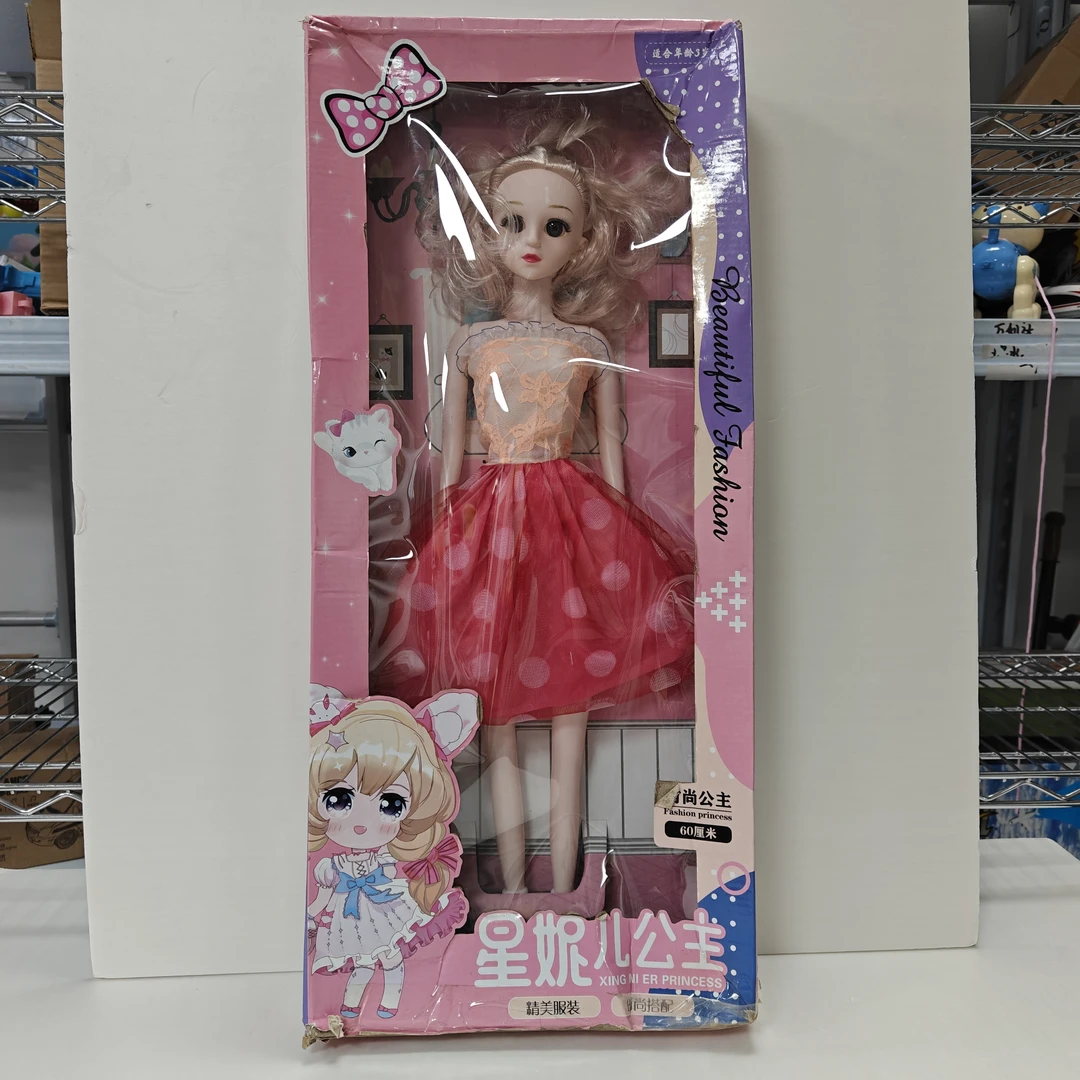 芭比娃娃过家家玩具（微瑕疵介意慎拍）