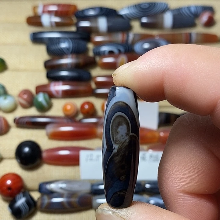 玛瑙/玉髓合金颈饰