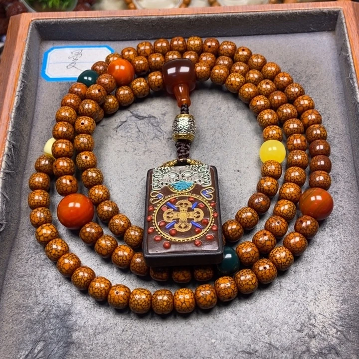 星月菩提吊坠菩提