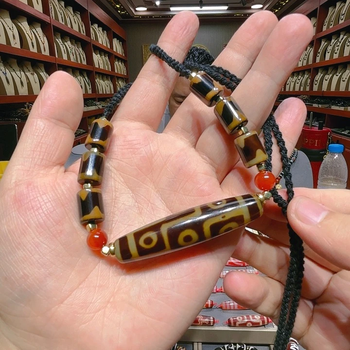 未镶嵌玛瑙/玉髓珠宝奇石