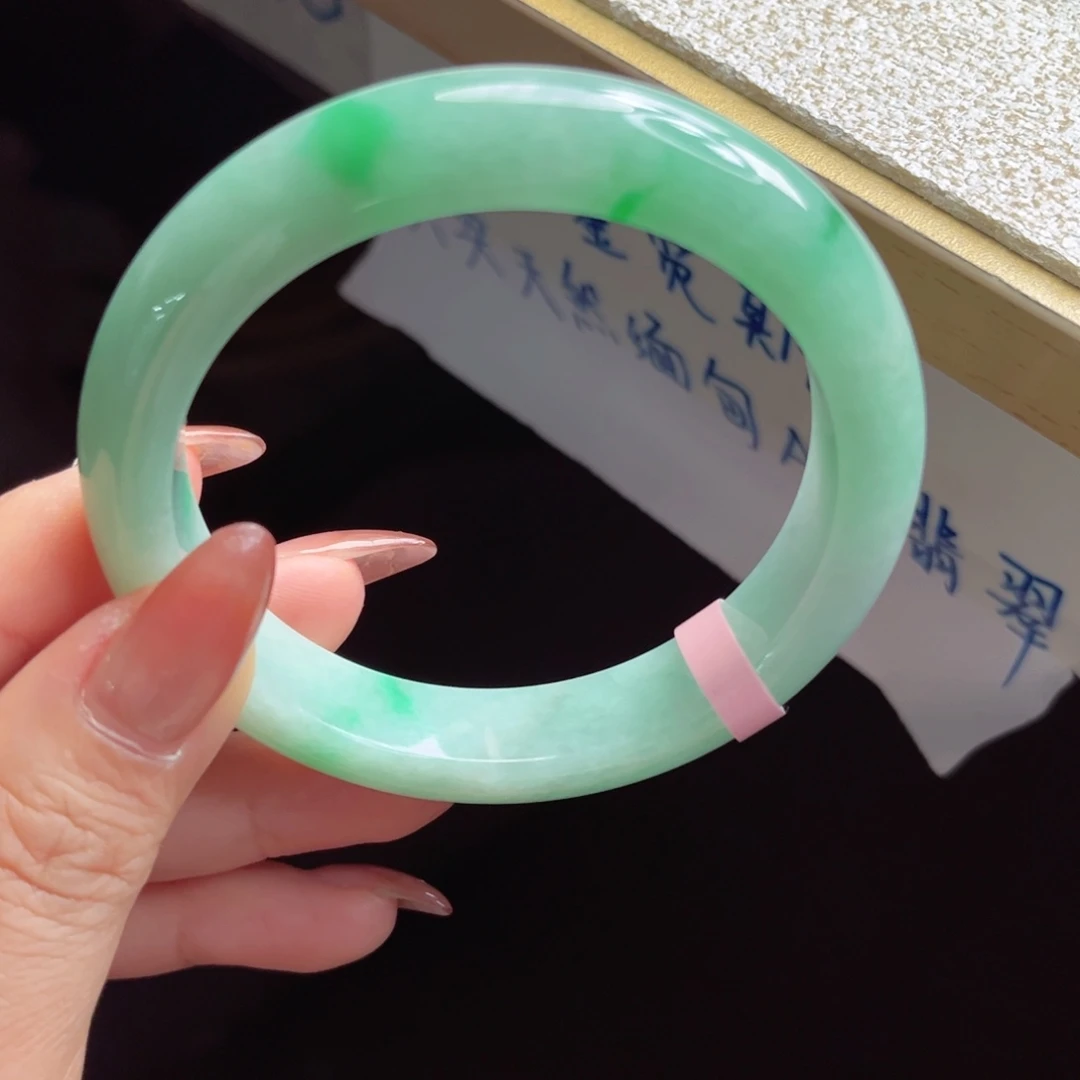 小***桃翡翠未镶嵌手镯手镯