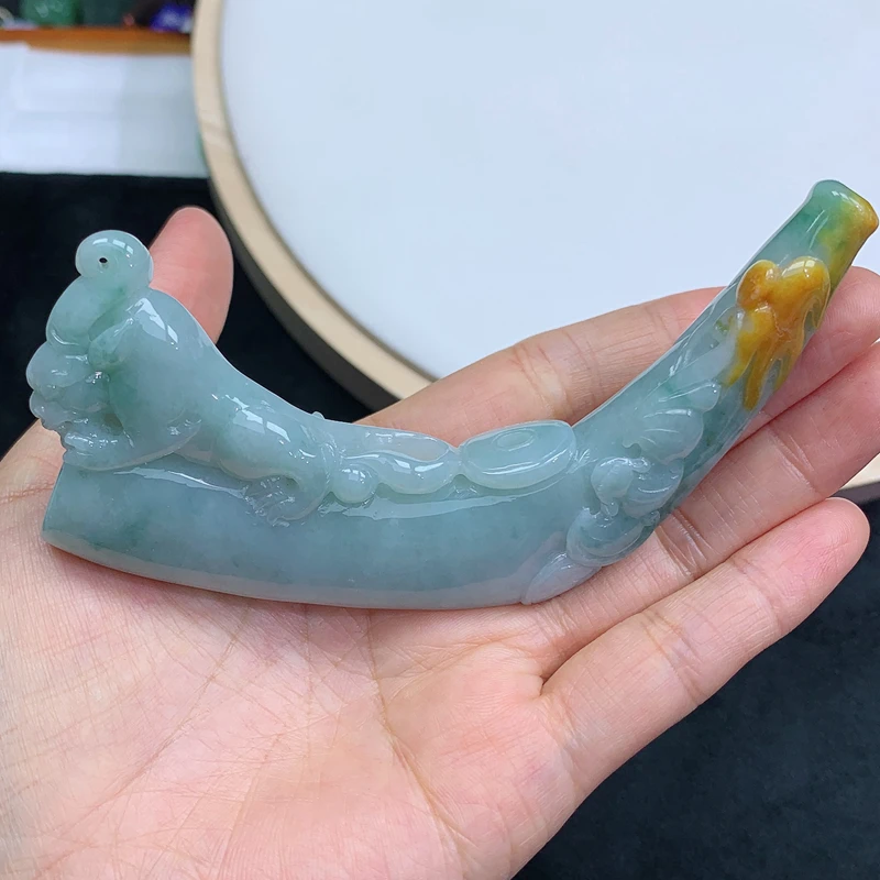 飘绿 精雕 貔貅 烟嘴 摆件 101.52g正品缅甸天然A货翡翠玉石