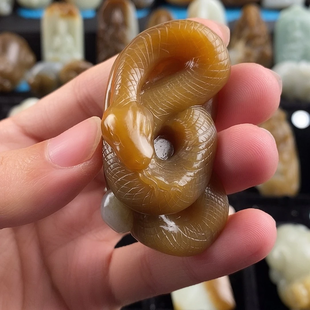 和田玉挂件未镶嵌