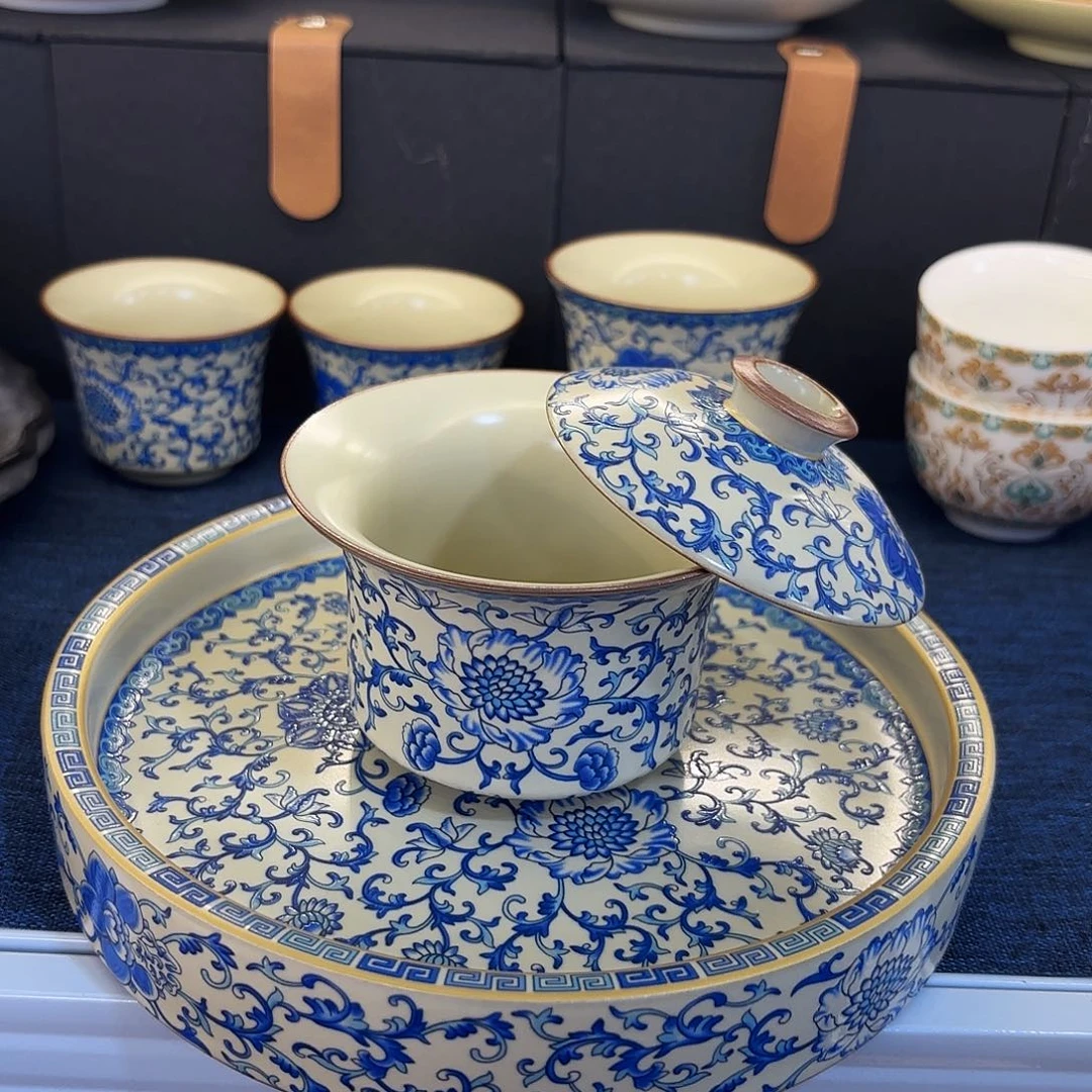 盖碗很漂亮 我很喜欢