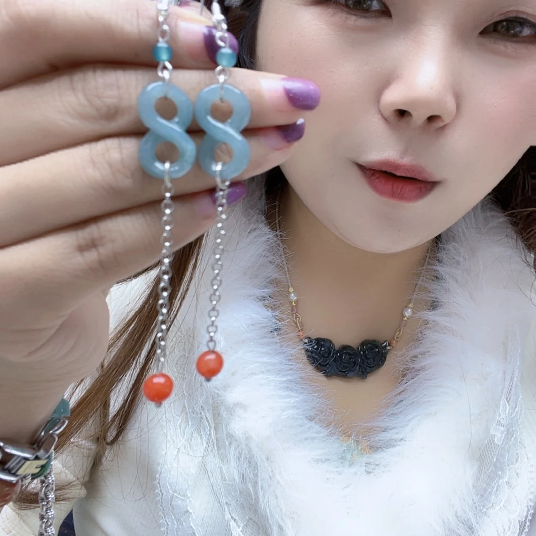 翡翠未镶嵌颈饰耳环