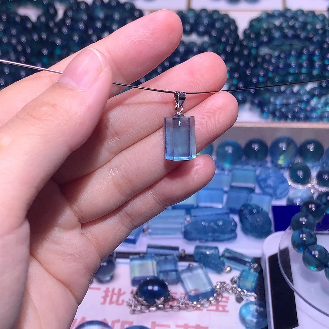 未镶嵌手串水晶海蓝宝六边柱吊坠