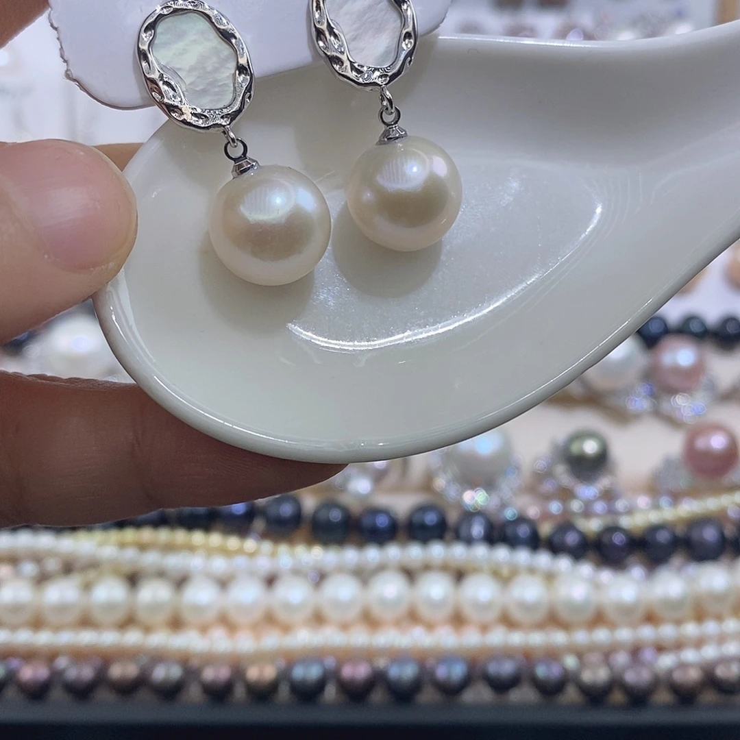 银S925镶嵌淡水珍珠耳饰11.7mm