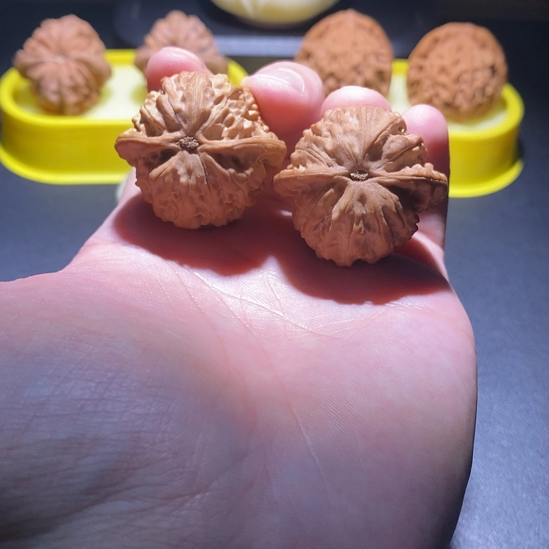 吊坠文玩核桃全品36金牛
