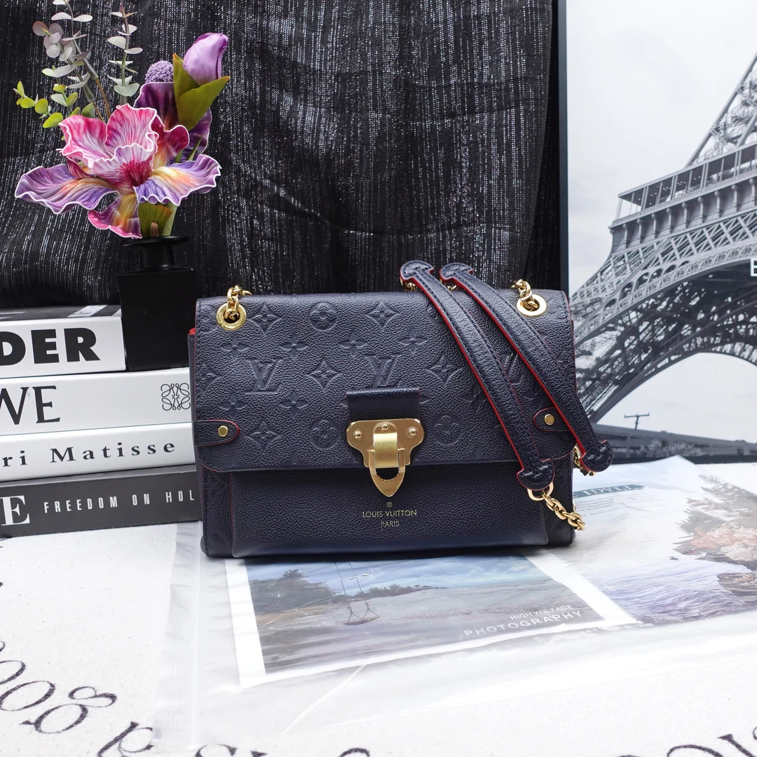 95新 LouisVuitton/路易威登 单肩包/t20248601