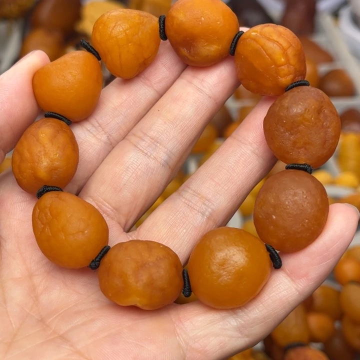 琥珀未镶嵌裸石天然蜜蜡手串