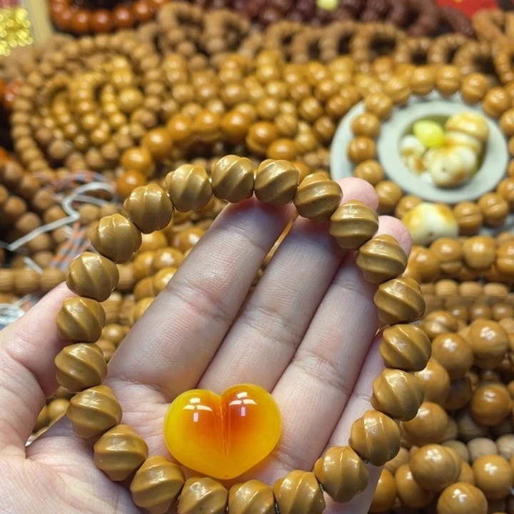 猴头核桃手串微瑕时来运转➕爱心配饰