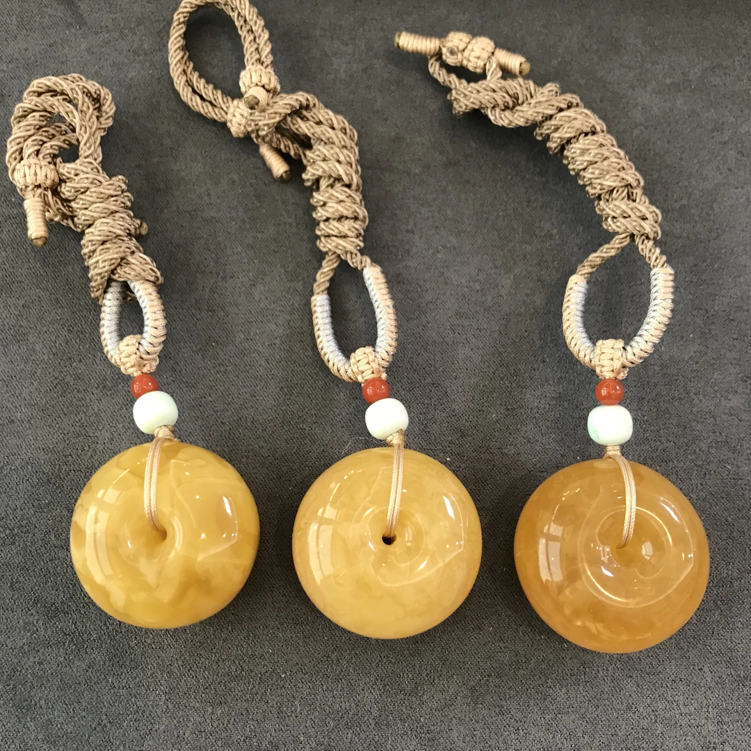 【欣妈珠宝】天然蜜蜡平安扣吊坠（20-23g）#5904（多样性发一）