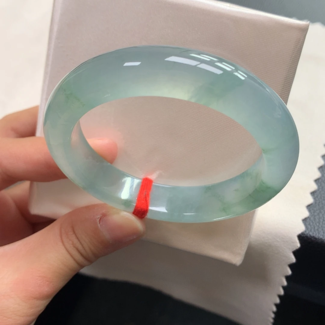 翡翠未镶嵌手镯25号53正高品质飘花（小六品质）纹裂捡漏