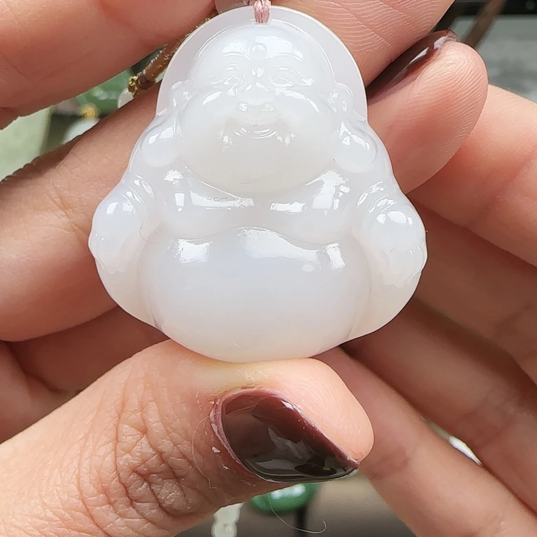 和田玉未镶嵌吊坠(赠链)