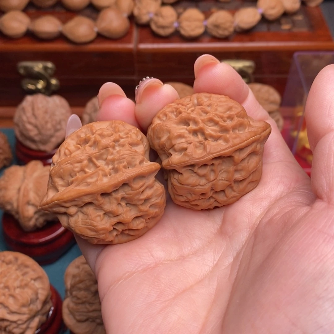 吊坠文玩核桃42平谷火苗