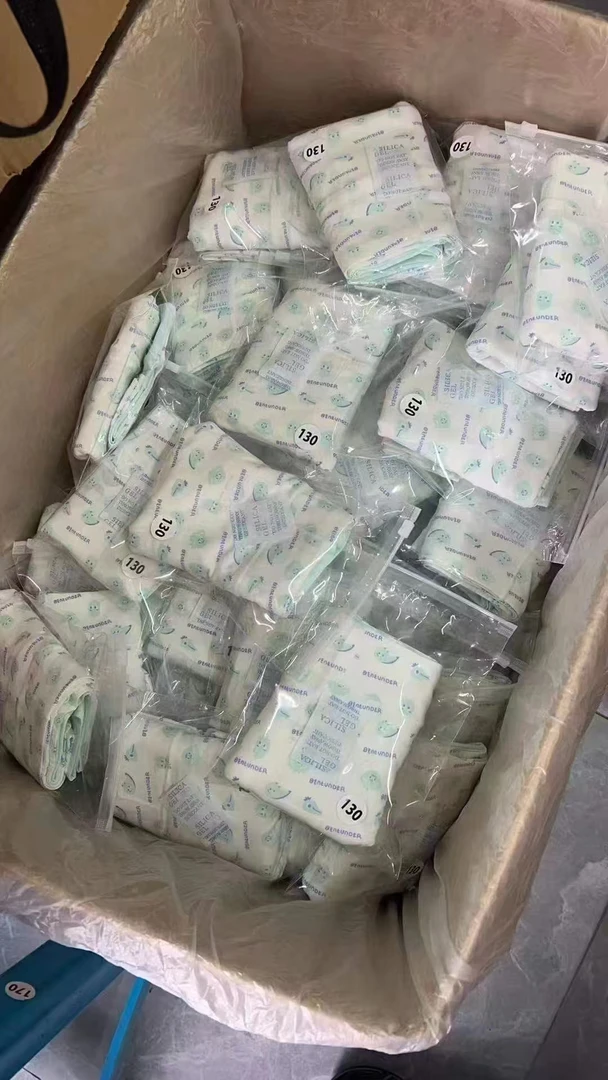 小蕉家男童女童好看的衣服002