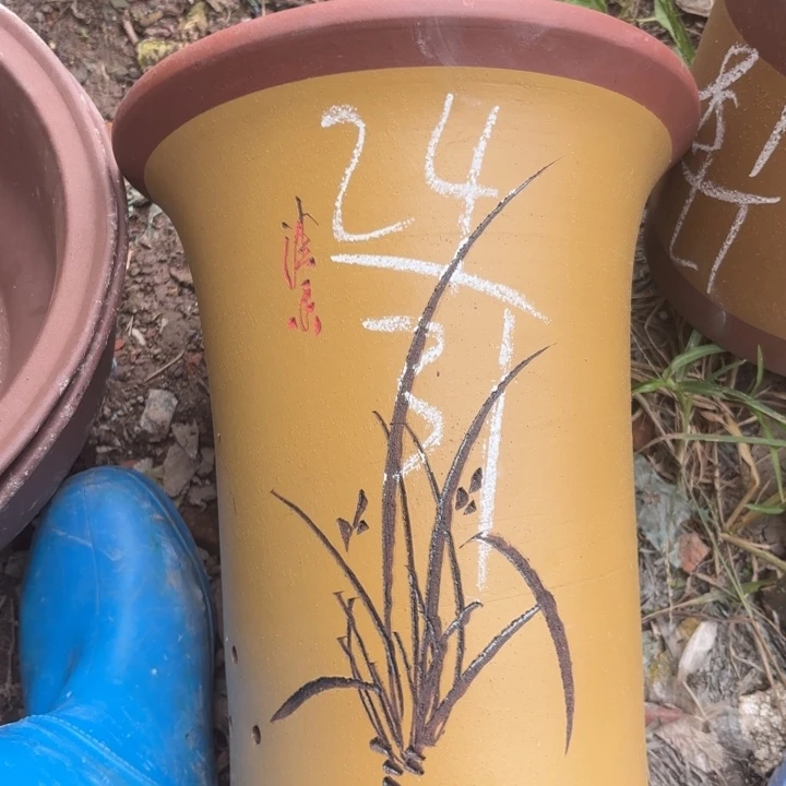 紫砂花盆紫砂的花