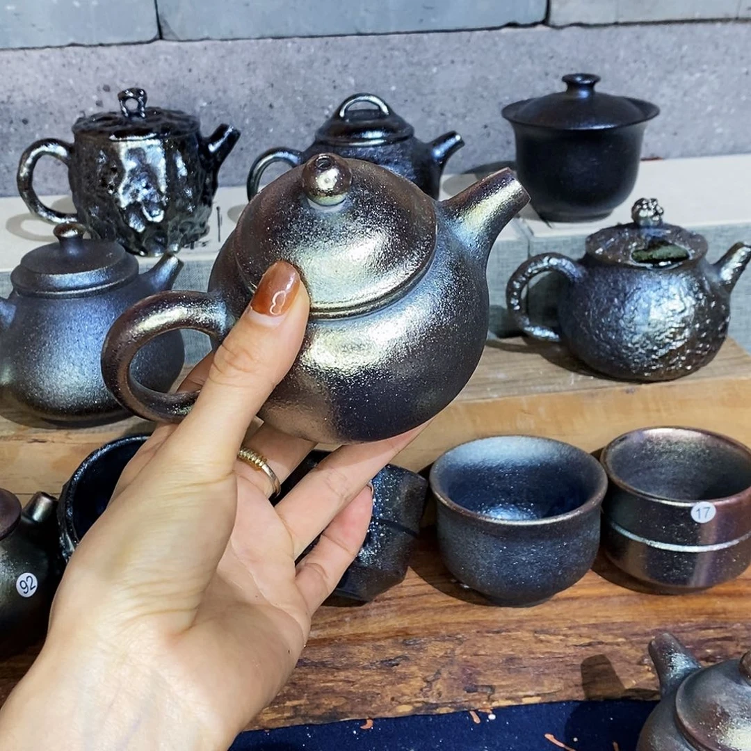 壶思**睿云南建水紫陶柴烧