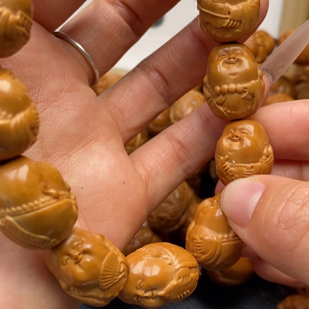 橄榄核手串十三颗可爱米勒