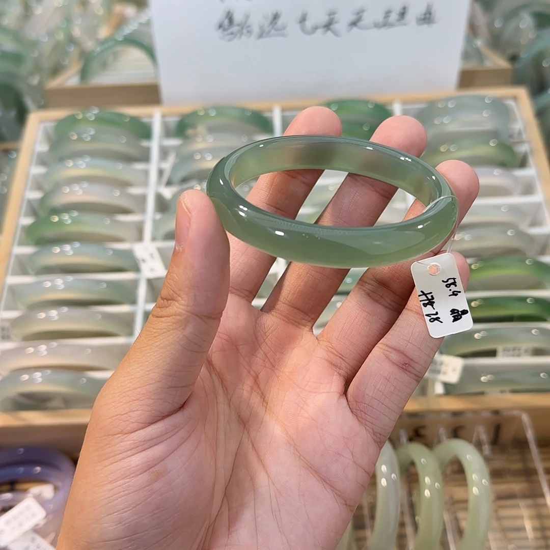 玛瑙/玉髓未镶嵌手镯圈口58.4