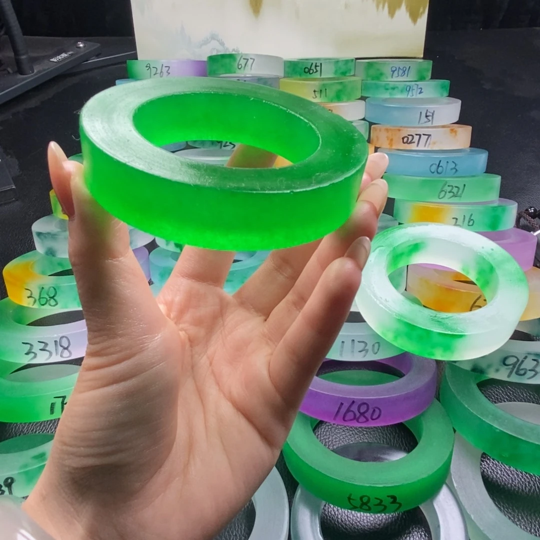 蚁***斗玉独龙翠百搭手镯