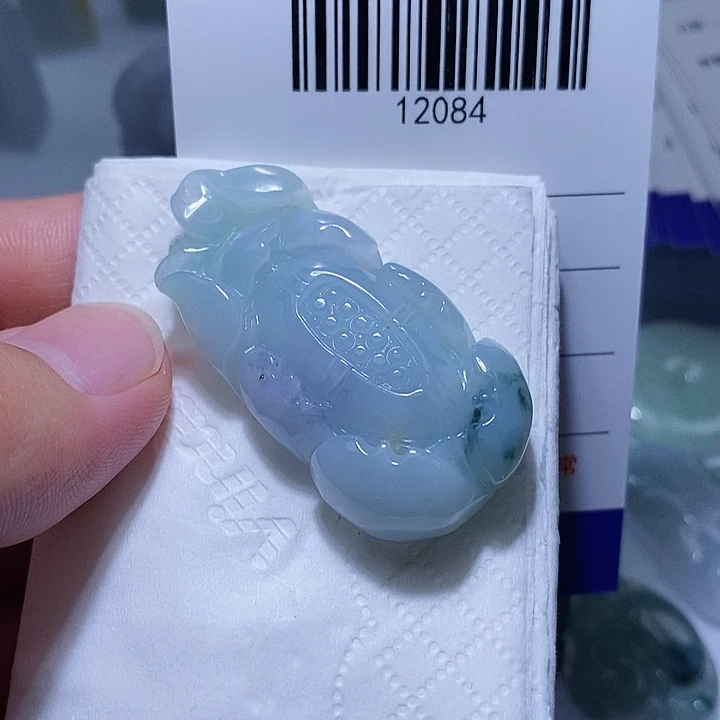 翡翠未镶嵌颈饰天光墟翡翠市场现金代购