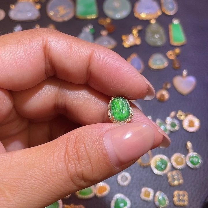 翡翠银S925镶嵌颈饰