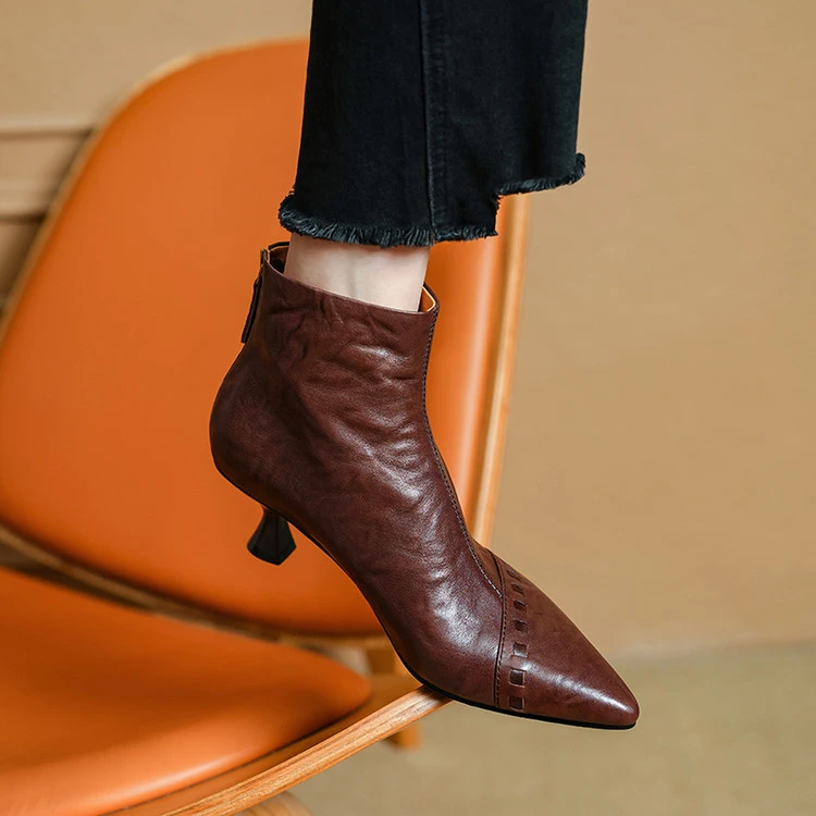 水洗头层牛皮~5.5cm尖头法式小猫跟真皮短靴女软底高跟复古瘦瘦靴