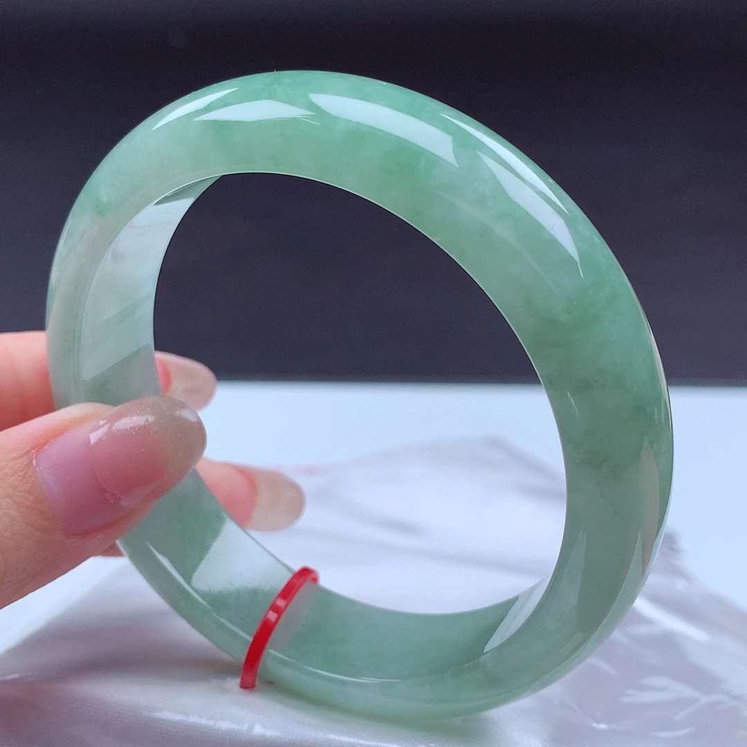 翡翠未镶嵌手镯000892 手镯