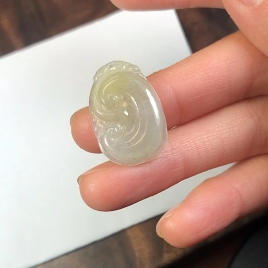 翡翠未镶嵌颈饰缅甸A货，每天下午1点半开播