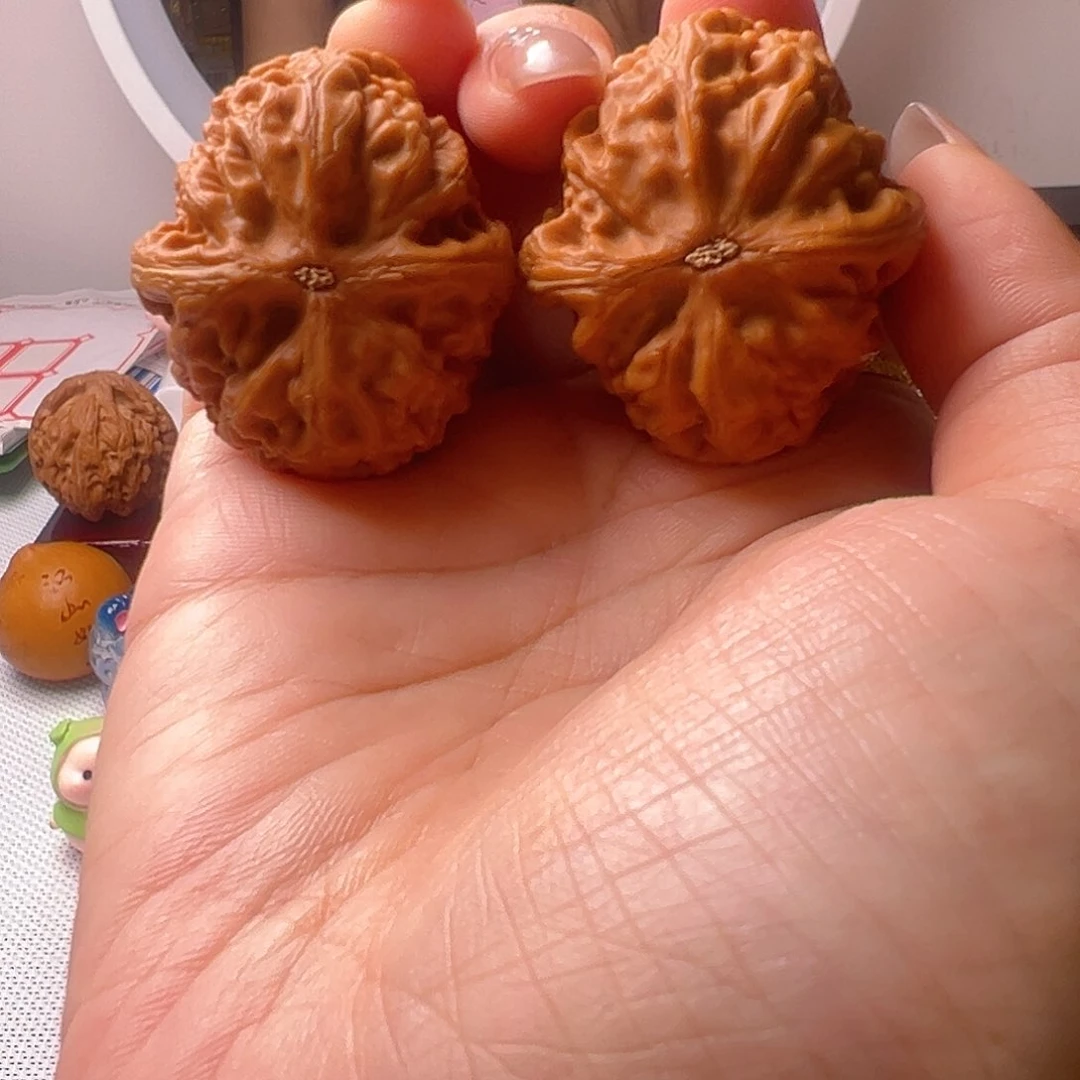 桃核吊坠红锦鲤40全品