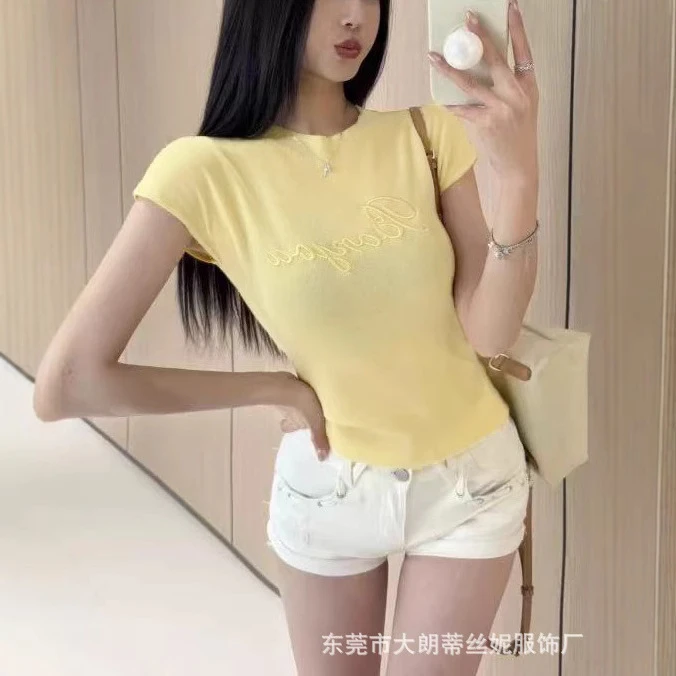 时尚休闲百搭春秋季修身显瘦运动短款不规则印花韩版设计感女装针