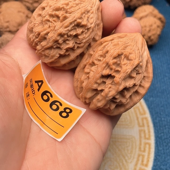 文玩核桃把件核桃