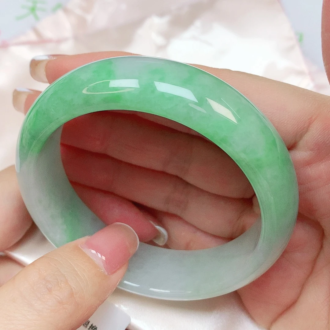 未镶嵌手镯翡翠抖音055