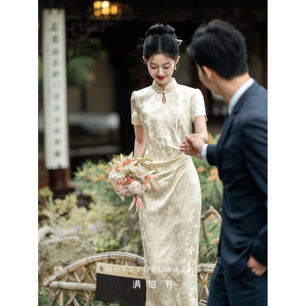 画报夫人|蝶影 新中式白色旗袍女订婚礼服裙新款小个子日常可穿连