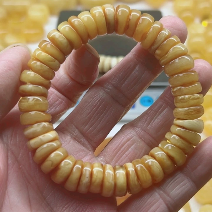 琥珀（矿物珀）未镶嵌裸石