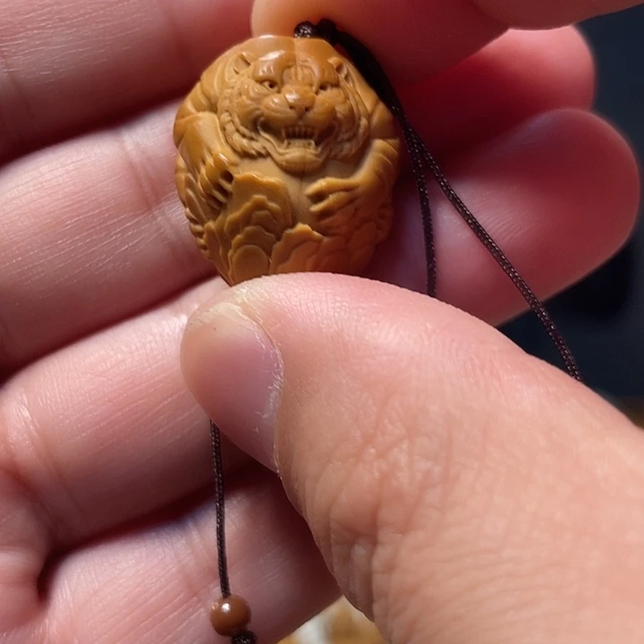 橄榄核吊坠橄榄核